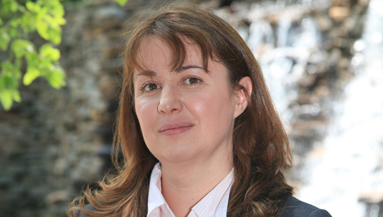Patricia Whalen Headshot