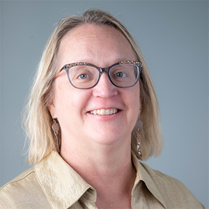 Melissa Kalinen JD'06/MSEL'03